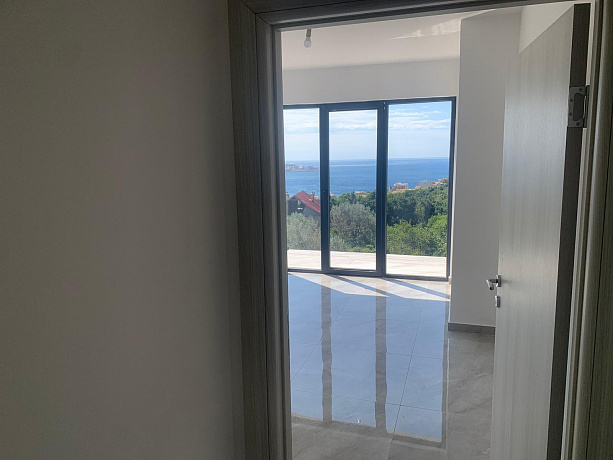 Three Houses for sale in Bar with a sea view